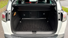 Vauxhall Crossland 1.2 SRi Nav 5dr Petrol Hatchback